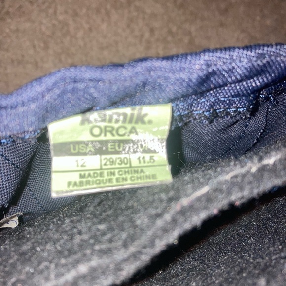 Kamik snow boots with removable liner - Picture 7 of 8